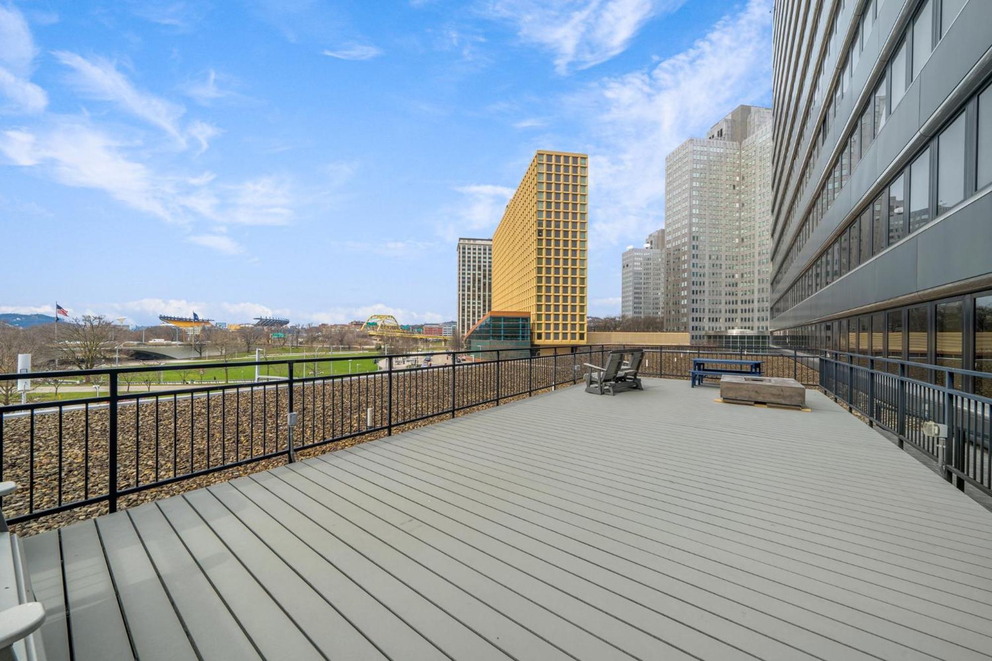 Luxe City Views In Dt Pittsburgh 24-7 Valet Gym Lounge Roku Apartment Exterior photo